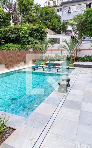 Studio para alugar com 26m², 1 quarto e sem vaga Studio para alugar com 26m², 1 quarto e sem vagaPiscina