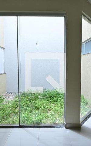 Casa para alugar com 120m², 3 quartos e 1 vaga Casa para alugar com 120m², 3 quartos e 1 vagaVista Sala