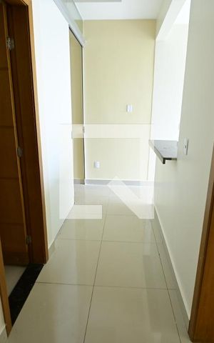 Casa para alugar com 120m², 3 quartos e 1 vaga Casa para alugar com 120m², 3 quartos e 1 vagaCorredor