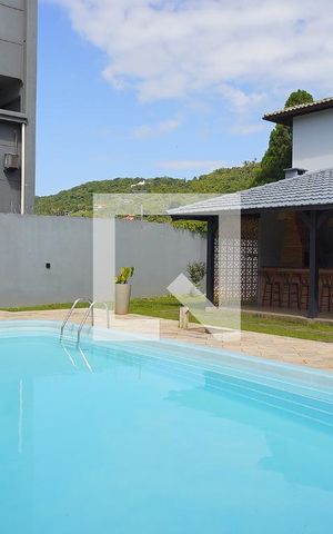 Casa de condomínio para alugar com 1000m², 3 quartos e 4 vagasPiscina