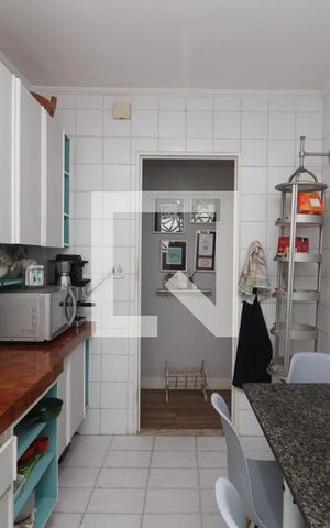 Apartamento à venda com 65m², 2 quartos e 1 vagaCozinha