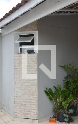 Casa à venda com 100m², 3 quartos e 3 vagasSacada