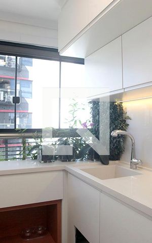 Apartamento à venda com 69m², 1 quarto e 2 vagasCozinha + Área de Serviço