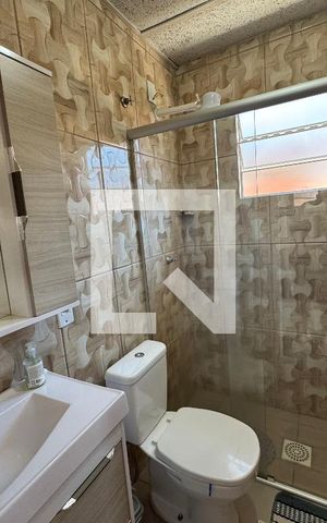 Casa à venda com 80m², 2 quartos e 1 vaga Casa à venda com 80m², 2 quartos e 1 vagaBanheiro