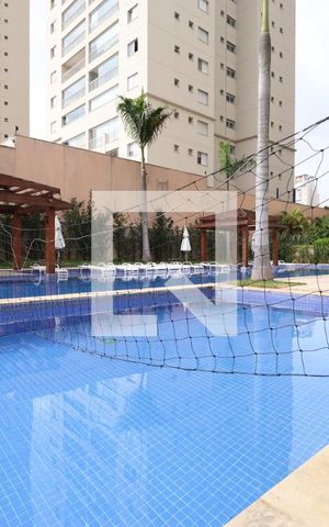 Apartamento para alugar com 79m², 2 quartos e 2 vagasÁrea comum - Piscina