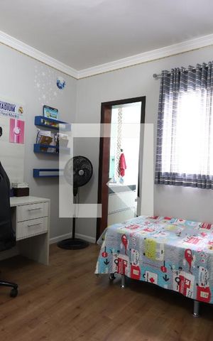 Casa à venda com 125m², 3 quartos e 4 vagasSuíte 2