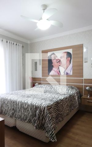 Casa à venda com 125m², 3 quartos e 4 vagasSuíte 1