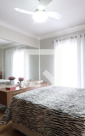 Casa à venda com 125m², 3 quartos e 4 vagasSuíte 1