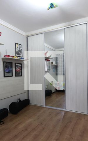 Casa à venda com 125m², 3 quartos e 4 vagasSuíte 2
