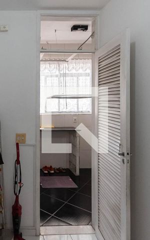 Apartamento para alugar com 60m², 2 quartos e 1 vagaQuarto de Serviço