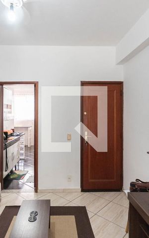 Apartamento para alugar com 60m², 2 quartos e 1 vagaSala