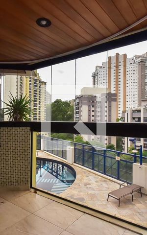 Apartamento à venda com 104m², 3 quartos e 2 vagasVaranda