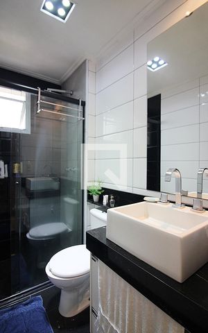 Apartamento à venda com 104m², 3 quartos e 2 vagasQuarto 3 - Suíte Banheiro