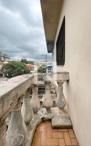 Casa à venda com 300m², 4 quartos e 2 vagas Casa à venda com 300m², 4 quartos e 2 vagasSacada - Suíte