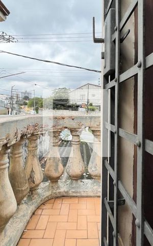 Casa à venda com 300m², 4 quartos e 2 vagas Casa à venda com 300m², 4 quartos e 2 vagasSacada - Suíte
