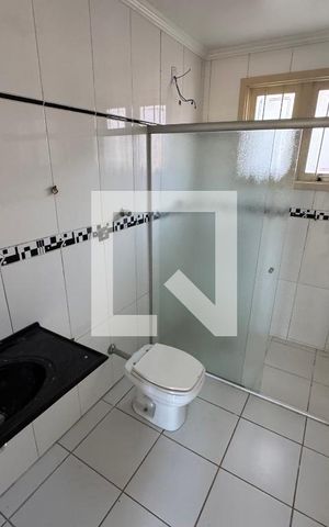 Casa para alugar com 130m², 2 quartos e 1 vaga Casa para alugar com 130m², 2 quartos e 1 vagaBanheiro
