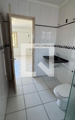 Casa para alugar com 130m², 2 quartos e 1 vaga Casa para alugar com 130m², 2 quartos e 1 vagabanheiro
