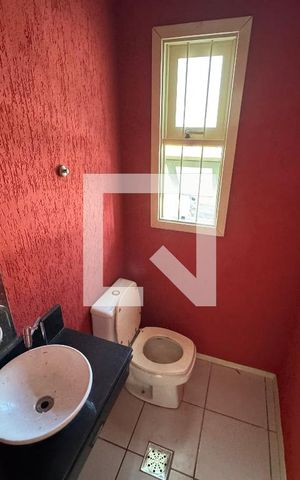 Casa para alugar com 130m², 2 quartos e 1 vaga Casa para alugar com 130m², 2 quartos e 1 vagaLavabo