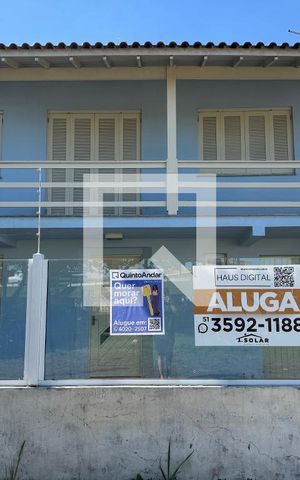 Casa para alugar com 130m², 2 quartos e 1 vaga Casa para alugar com 130m², 2 quartos e 1 vagaFachada