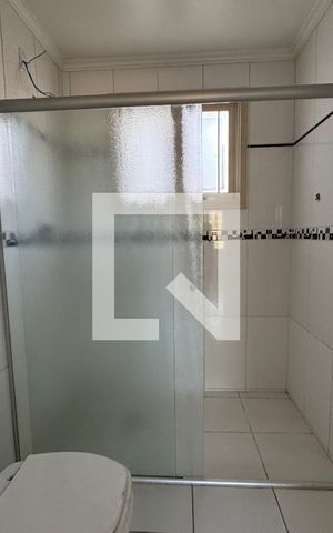 Casa para alugar com 130m², 2 quartos e 1 vaga Casa para alugar com 130m², 2 quartos e 1 vagaBanheiro