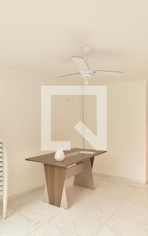 Apartamento à venda com 39m², 1 quarto e sem vaga Apartamento à venda com 39m², 1 quarto e sem vagaÁrea comum - Salão de festas