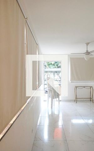 Apartamento à venda com 39m², 1 quarto e sem vaga Apartamento à venda com 39m², 1 quarto e sem vagaÁrea comum - Salão de festas