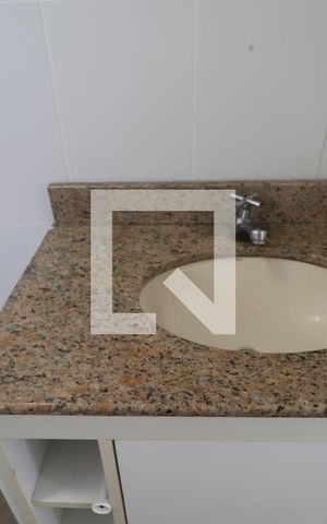 Apartamento para alugar com 50m², 2 quartos e 1 vagaBanheiro 