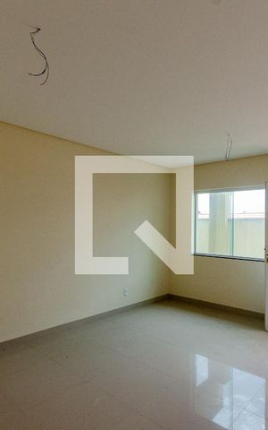 Casa de condomínio à venda com 96m², 3 quartos e 3 vagas Casa de condomínio à venda com 96m², 3 quartos e 3 vagasSala
