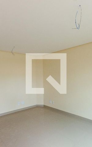 Casa de condomínio à venda com 96m², 3 quartos e 3 vagas Casa de condomínio à venda com 96m², 3 quartos e 3 vagasSala