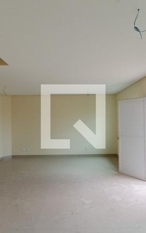 Casa de condomínio à venda com 96m², 3 quartos e 3 vagas Casa de condomínio à venda com 96m², 3 quartos e 3 vagasSala