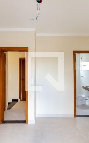 Casa de condomínio à venda com 96m², 3 quartos e 3 vagas Casa de condomínio à venda com 96m², 3 quartos e 3 vagasSuíte