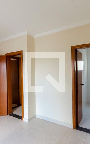 Casa de condomínio à venda com 96m², 3 quartos e 3 vagas Casa de condomínio à venda com 96m², 3 quartos e 3 vagasSuíte