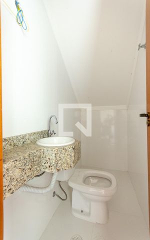 Casa de condomínio à venda com 96m², 3 quartos e 3 vagas Casa de condomínio à venda com 96m², 3 quartos e 3 vagasLavabo