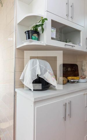 Apartamento à venda com 64m², 2 quartos e 1 vaga Apartamento à venda com 64m², 2 quartos e 1 vagaCozinha