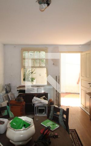 Casa para alugar com 375m², 4 quartos e sem vagaEdícula - Quarto