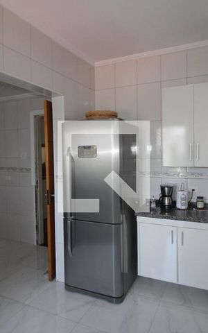Casa para alugar com 375m², 4 quartos e sem vagaCozinha