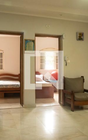 Casa à venda com 270m², 5 quartos e 2 vagasSala