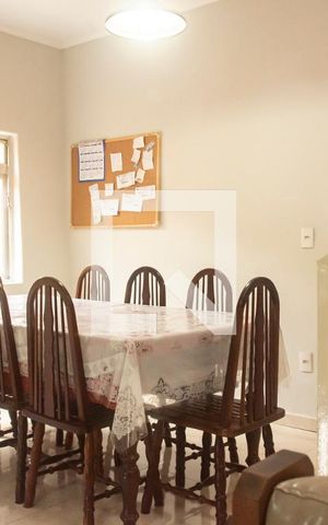 Casa à venda com 270m², 5 quartos e 2 vagasSala de Jantar