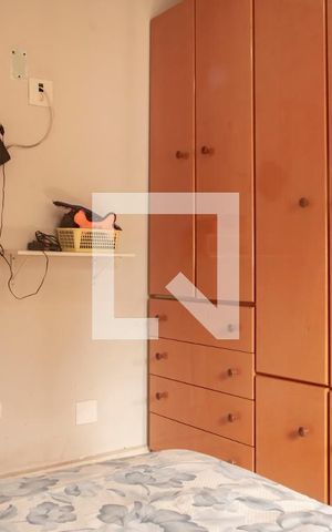Casa à venda com 270m², 5 quartos e 2 vagasQuarto 2