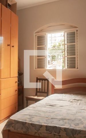 Casa à venda com 270m², 5 quartos e 2 vagasQuarto 2