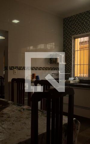 Casa à venda com 270m², 5 quartos e 2 vagasCozinha