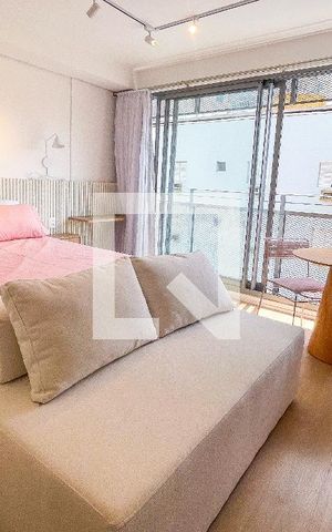 Studio à venda com 30m², 1 quarto e 1 vaga Studio à venda com 30m², 1 quarto e 1 vagaStudio