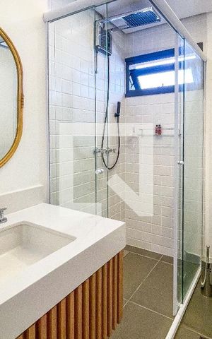 Studio à venda com 30m², 1 quarto e 1 vaga Studio à venda com 30m², 1 quarto e 1 vagaBanheiro