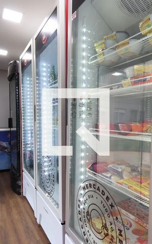 Apartamento para alugar com 45m², 2 quartos e sem vaga Apartamento para alugar com 45m², 2 quartos e sem vagaMercadinho