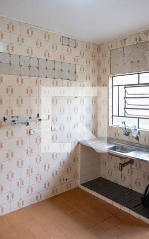 Casa à venda com 141m², 2 quartos e 2 vagasCozinha