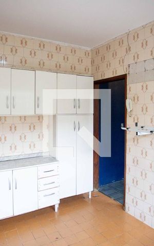 Casa à venda com 141m², 2 quartos e 2 vagasCozinha