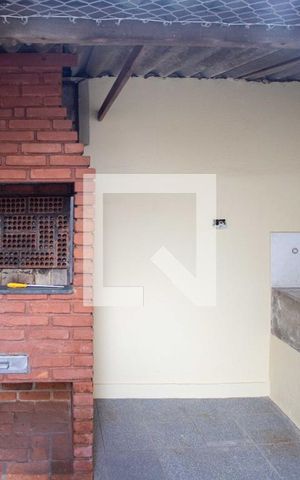 Casa à venda com 141m², 2 quartos e 2 vagasChurrasqueira