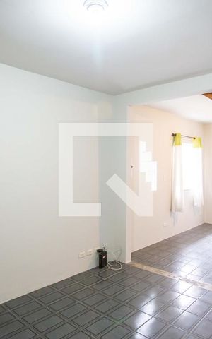 Casa à venda com 141m², 2 quartos e 2 vagasSala de TV