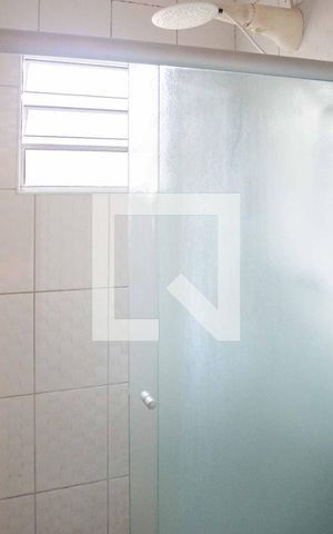 Casa à venda com 141m², 2 quartos e 2 vagasBanheiro