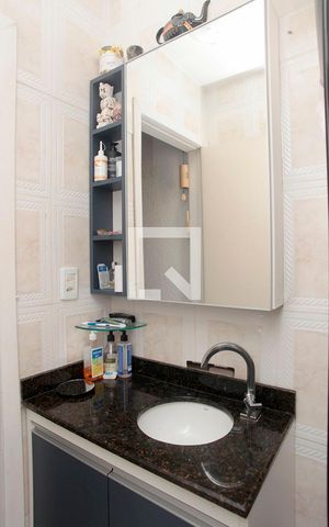 Apartamento à venda com 90m², 3 quartos e sem vagaBanheiro 1